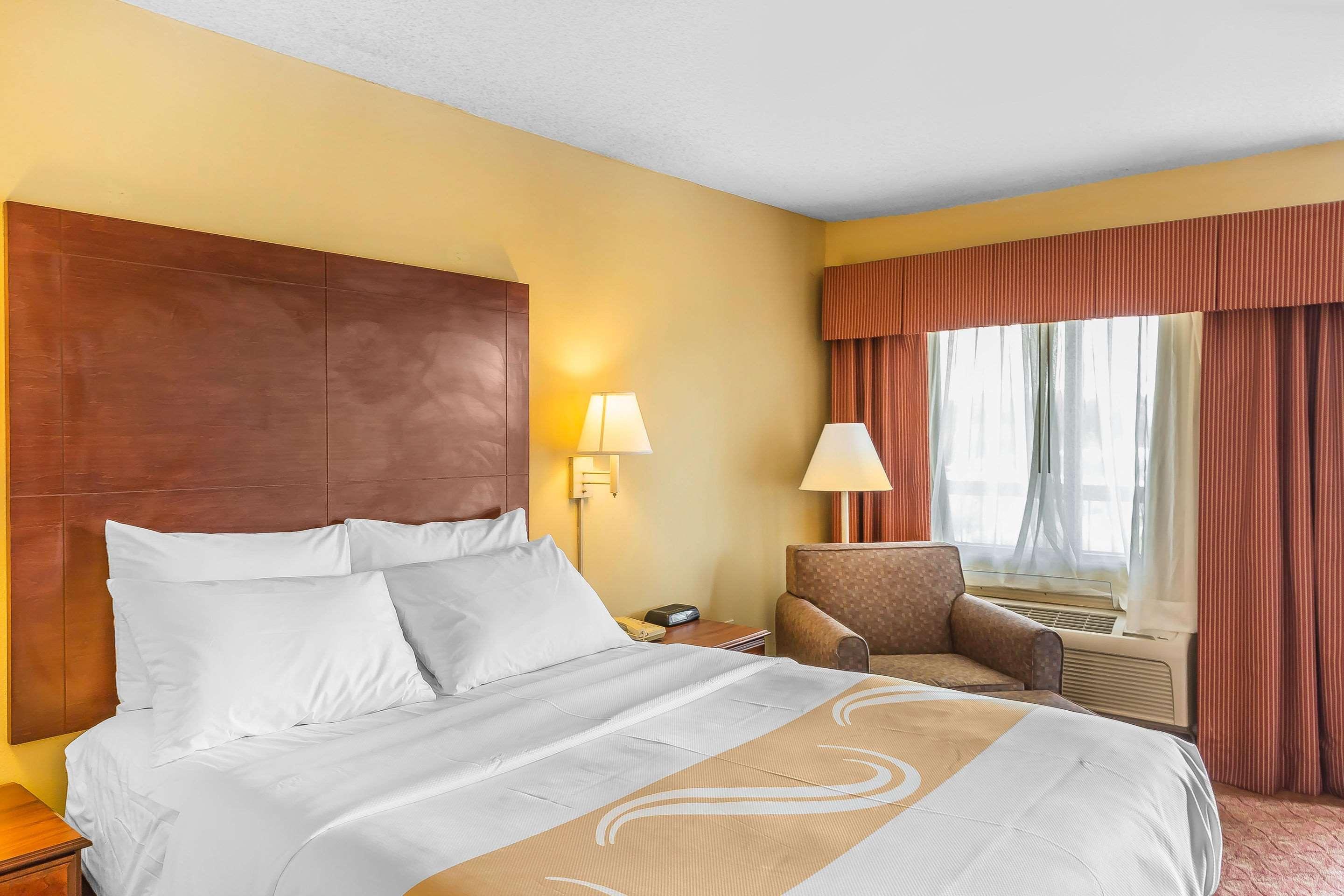 Quality Inn Calera Ngoại thất bức ảnh