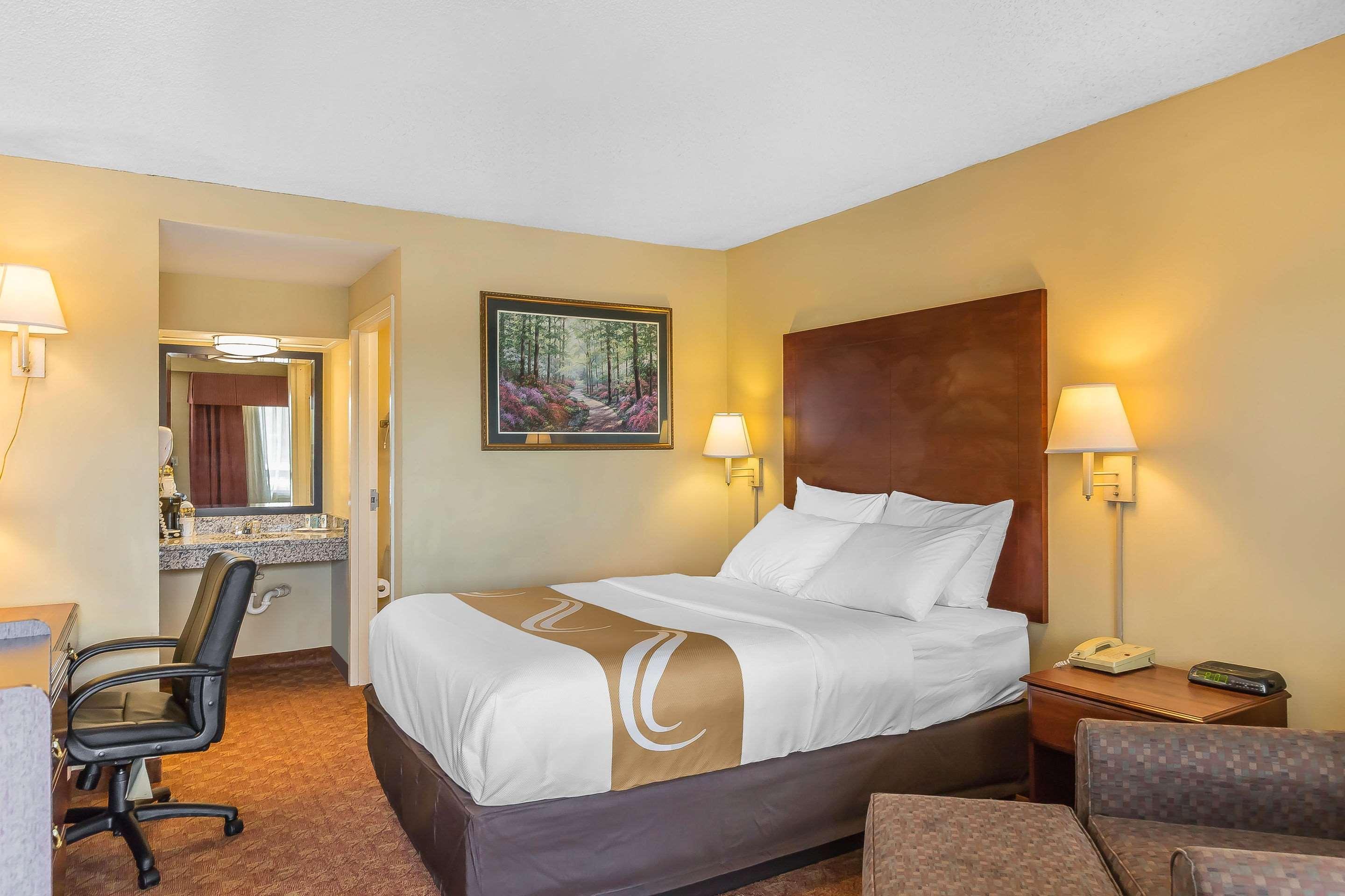 Quality Inn Calera Ngoại thất bức ảnh
