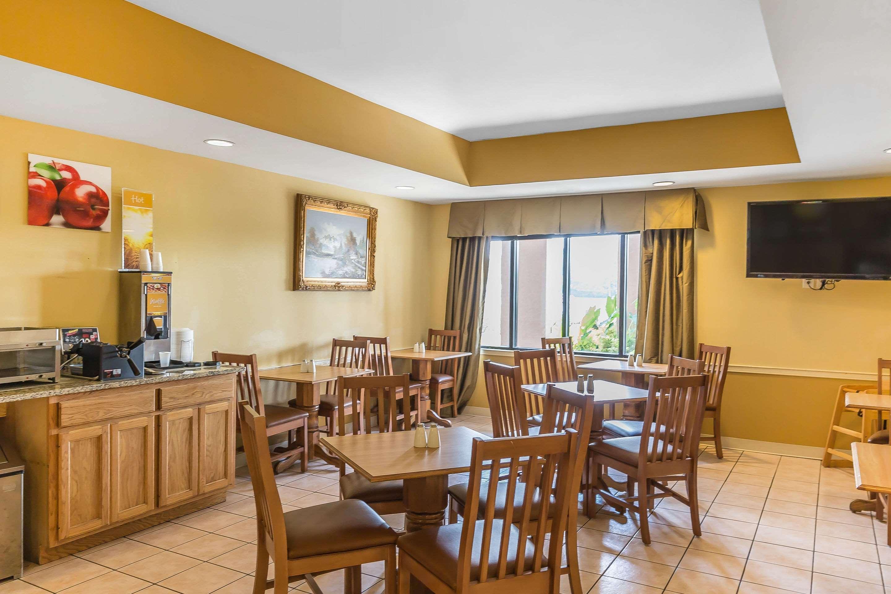 Quality Inn Calera Ngoại thất bức ảnh