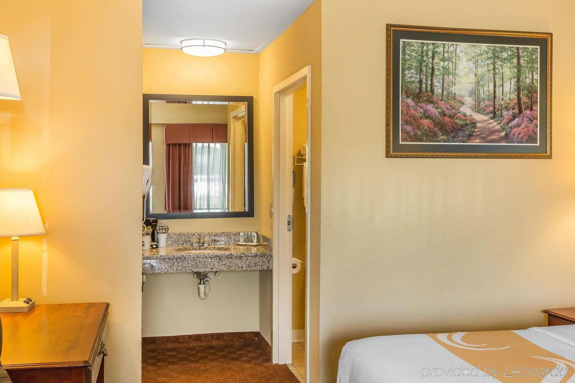 Quality Inn Calera Ngoại thất bức ảnh